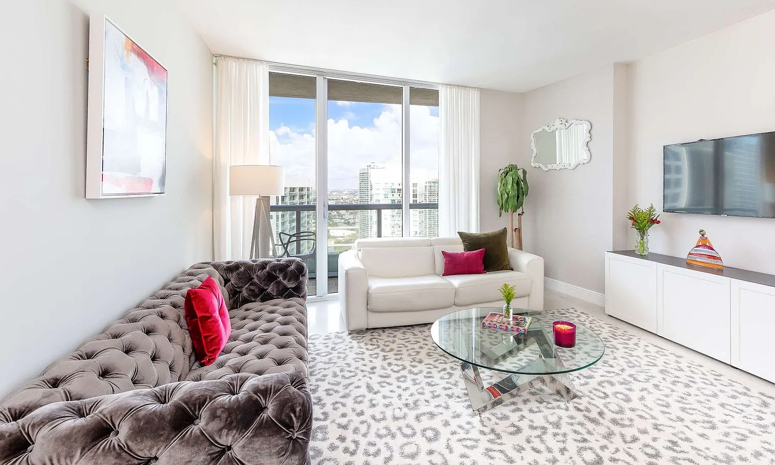 1 bed, 1.0 bath, 839 sqft, $3,530 — Photo 3