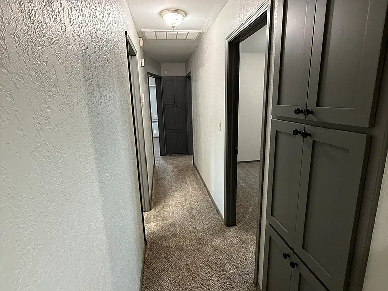 501 Palais Ave — Photo 21