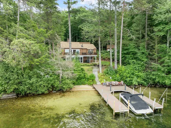 4 Camp Fire Lane, Wolfeboro, NH 03894
