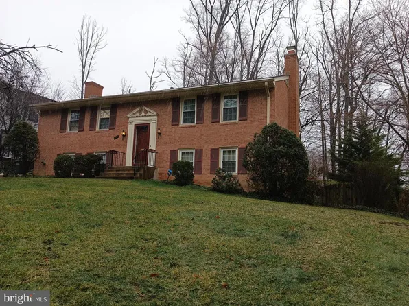 4357 Starr Jordan Dr, Annandale, VA 22003