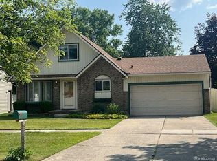 43515 Proctor Rd, Canton, MI 48188