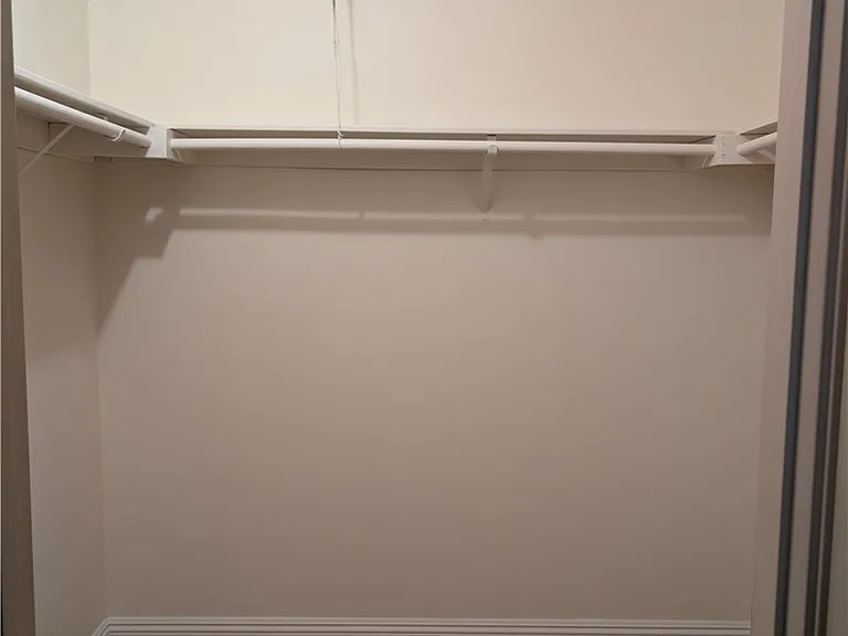 926 W Alfred Pl — Photo 18