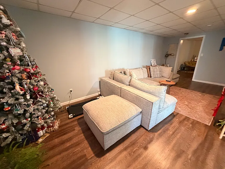 102 W State St #1 — Photo 19