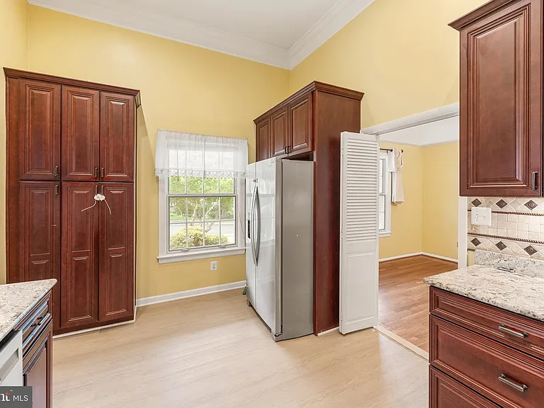 6711 Doane Ave — Photo 11