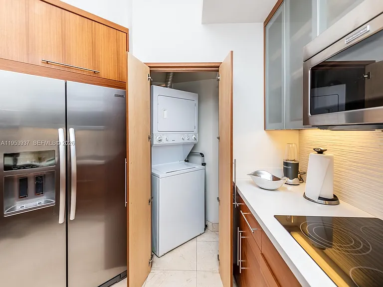 888 Brickell Key Dr #210 — Photo 33