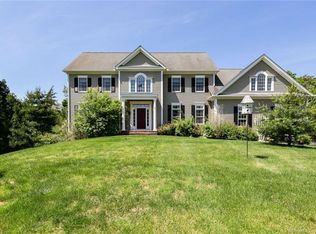 7 Franklins Way, Guilford, CT 06437