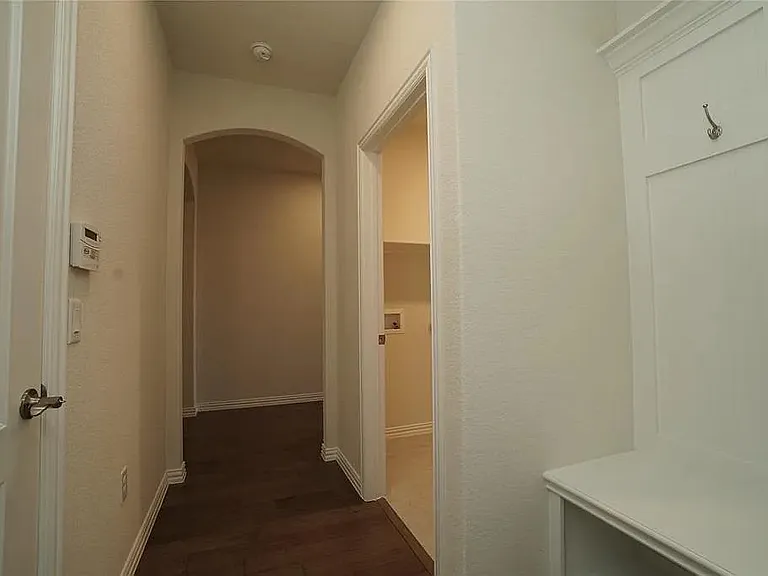 3732 Borderdale Ln — Photo 4