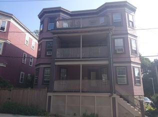 71 Glen Rd, Jamaica Plain, MA 02130