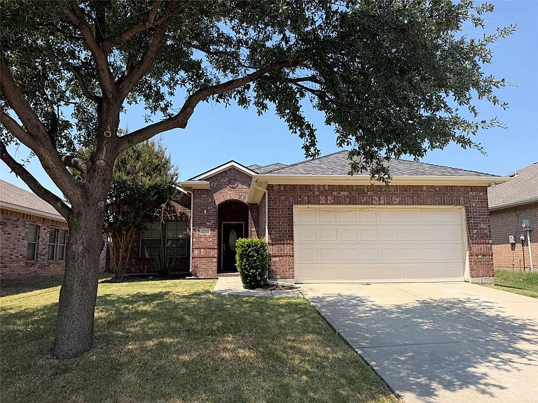 12733 Skeeter Dr — Photo 1