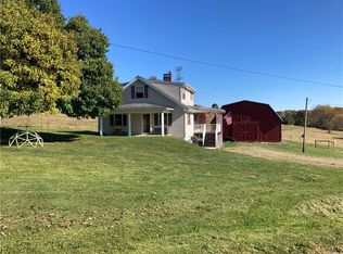 102 Farm Dr, Midland, PA 15059