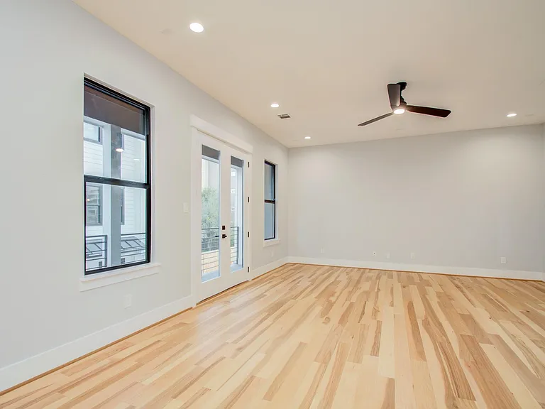 7016 Staffordshire Blvd #B — Photo 8