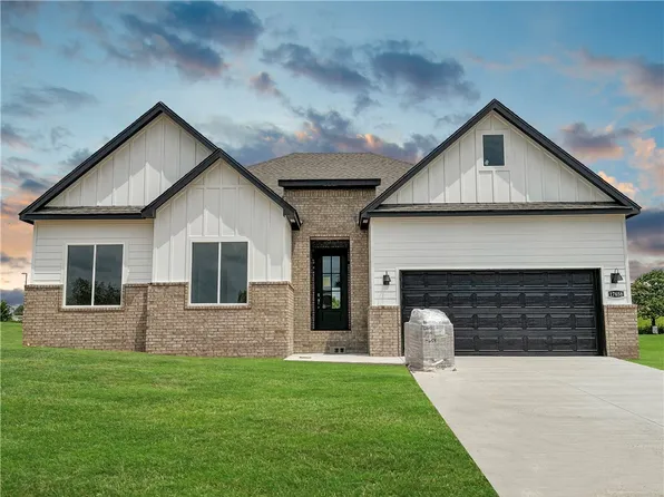 17658 Bryant Blvd, Springdale, AR 72764