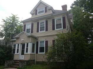 292 Temple St, West Roxbury, MA 02132