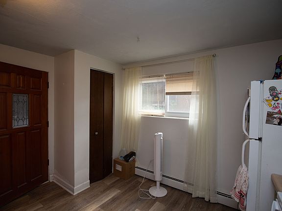 5th image of 143 Ann St #Bs
