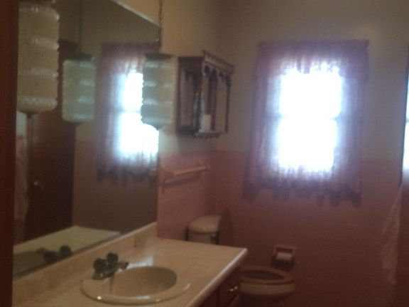 2nd image of 40 Pecan Dr