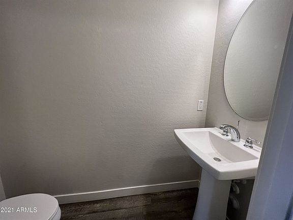 4th image of 4235 N 26th St Unit 11