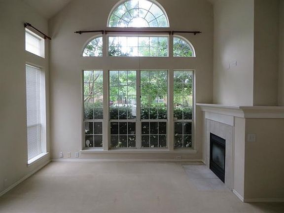 2nd image of 11163 Still Hollow Dr