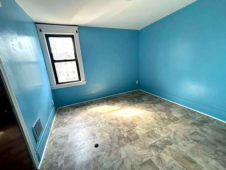 56 Hagen St #2 — Photo 13