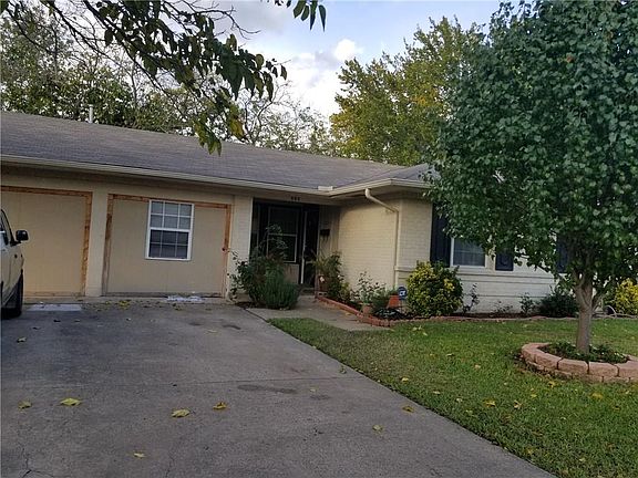 2nd image of 502 Dorris Dr
