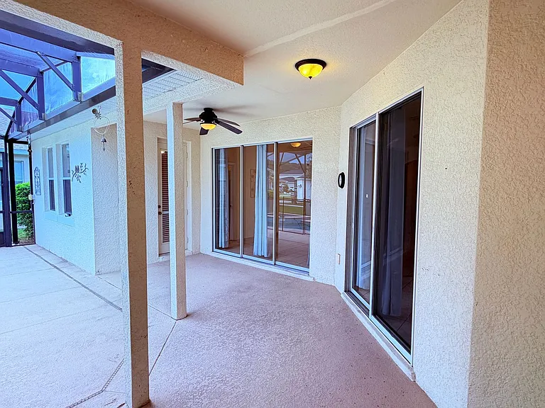 4986 Thames St W — Photo 23