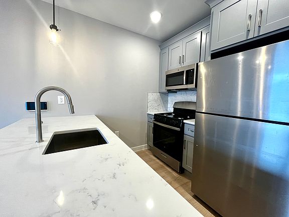 2nd image of 53 High St Unit 104