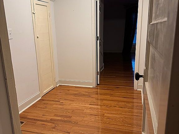 4th image of 1006 Willingham Rd