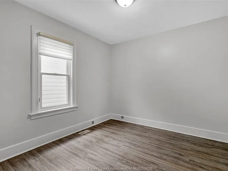 844 Ellrose Ave #842 — Photo 8