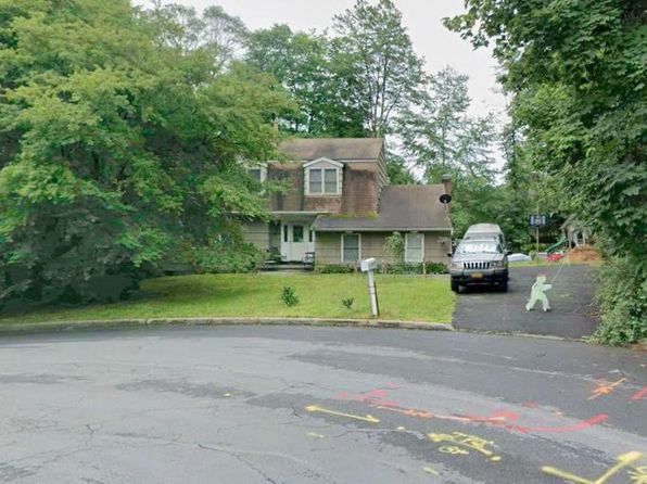 6 Gem Ct