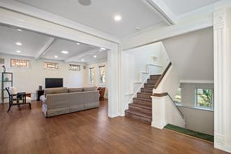 3rd image of 1644 McGovern Ave