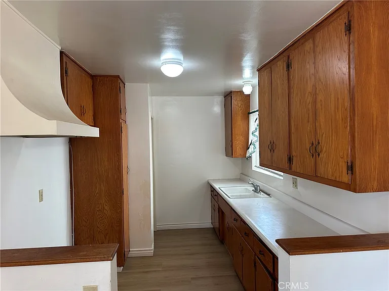 6237 Oak Ave — Photo 7