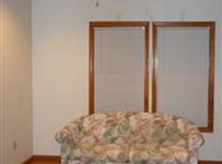 8 Lundberg St, Lowell, MA 01852