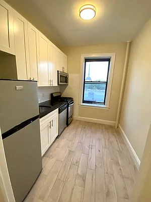 Rented by LRGNY Group, Inc. | media 13