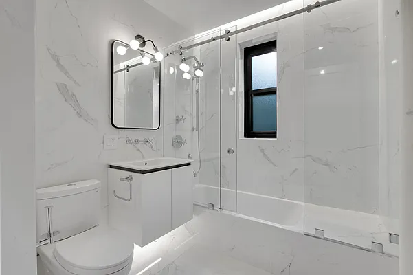 Rented by Brighton Management | media 126