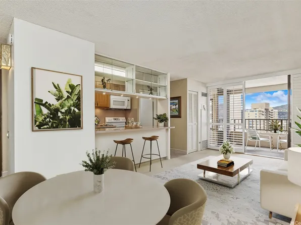 1778 Ala Moana Blvd APT 3918, Honolulu, HI 96815