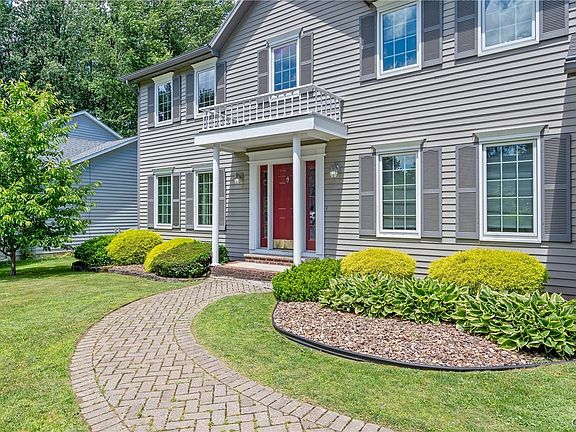 2nd image of 106 Zodiac Cir