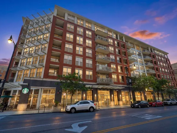1001 W Madison St APT 710, Chicago, IL 60607