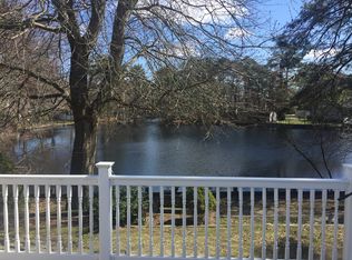 5915 Elmhurst Dr, Mays Landing, NJ 08330