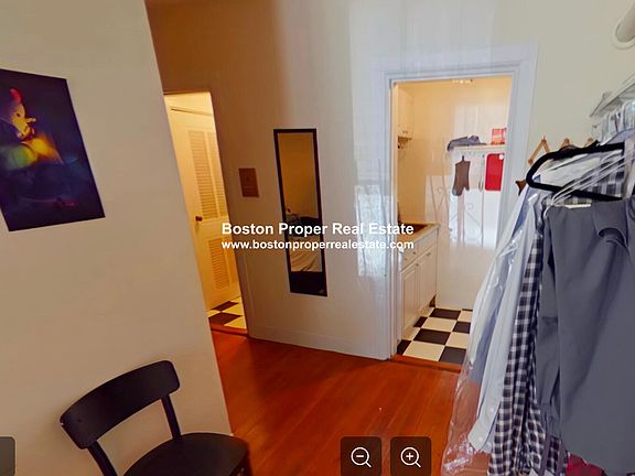 3rd image of 455 Beacon St APT 10