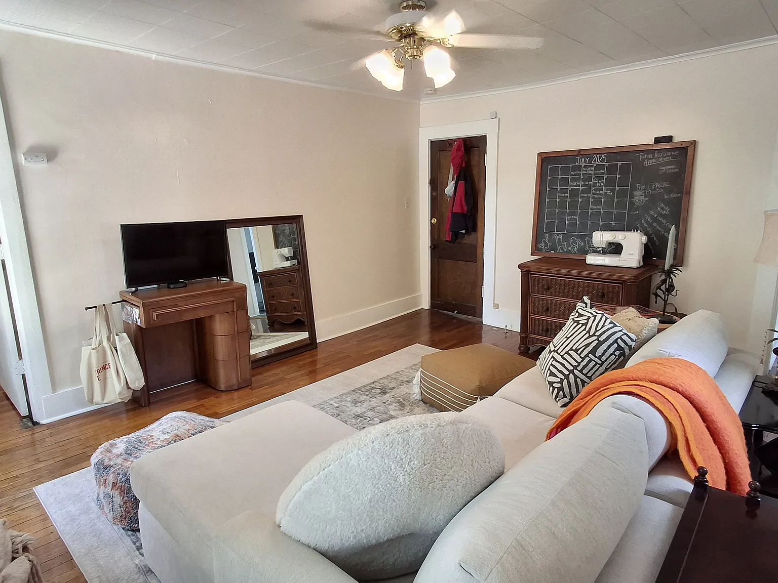 1 bed, $1,035 — Photo 4