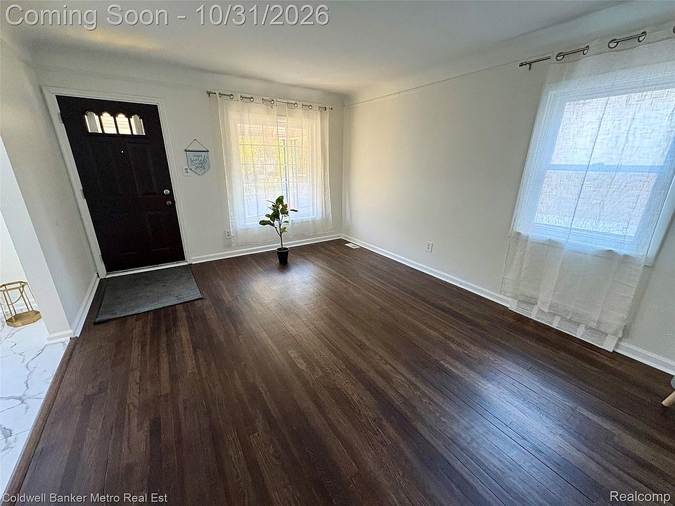 1010 Canterbury Dr, photo 4