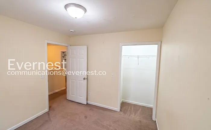 8376 Old Cleveland Pike — Photo 9