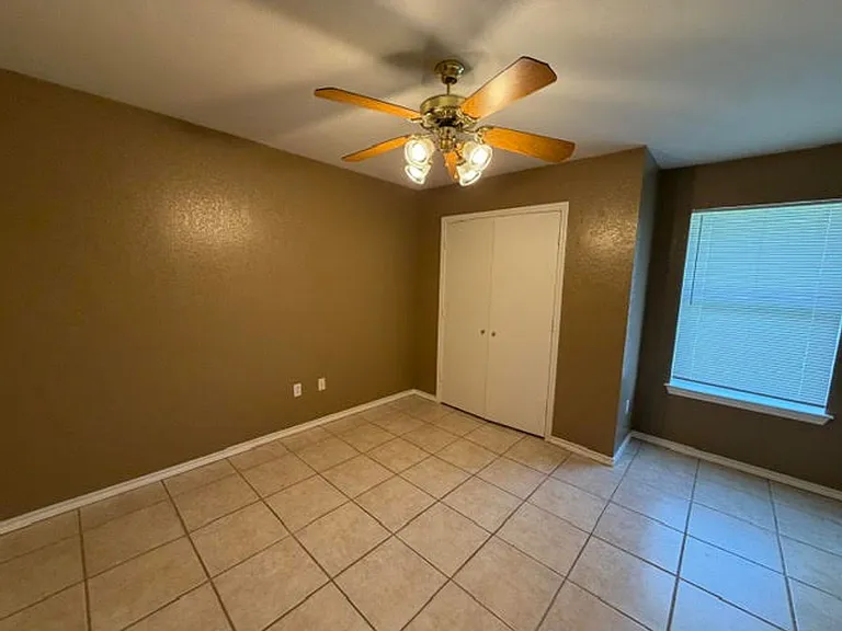 10209 Lilac Ln #B — Photo 10