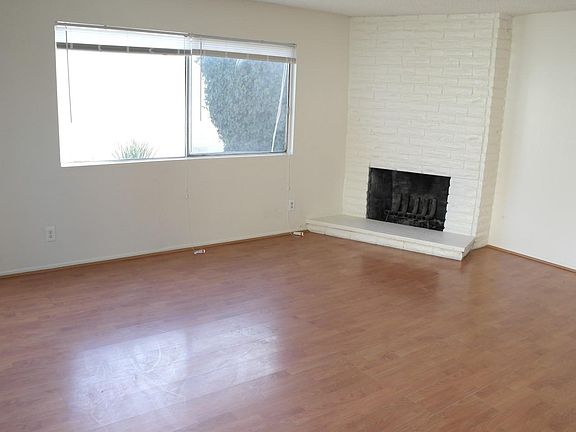 2nd image of 304 N Begonia Ave APT C