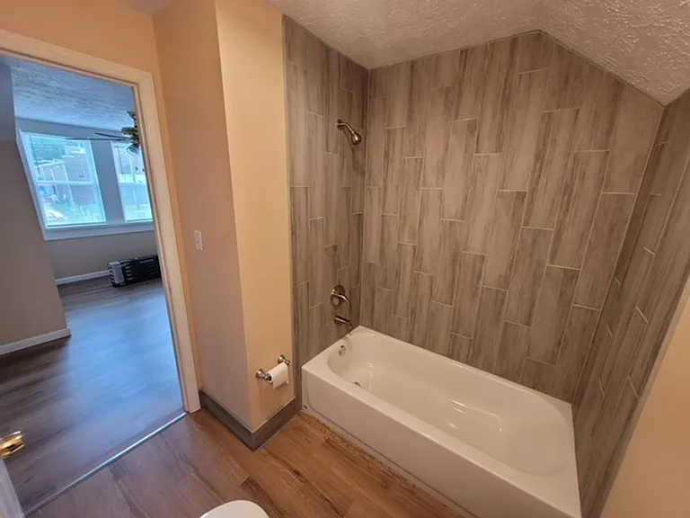 1411 E Harper Ave — Photo 10