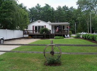 405 Shady Valley Rd, Coventry, RI 02816