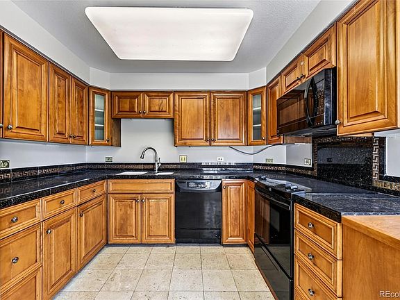 3rd image of 2000 E 12th Avenue #4
