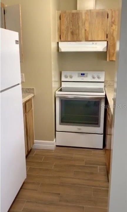 2nd image of 5340 Pine St #B
