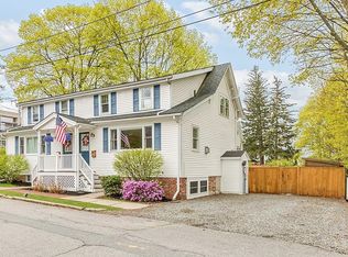 1 Tilton St #B, Newburyport, MA 01950
