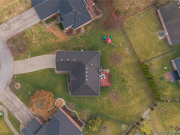 3rd image of 5531 Cambridge Court