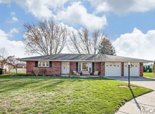 1214 Pamela Cir, Delphos, OH 45833
